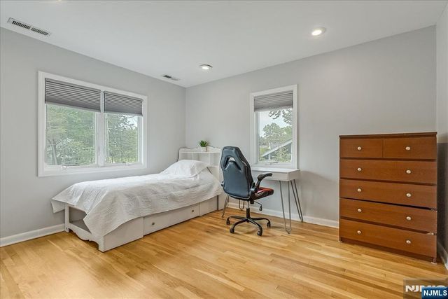670 Swathmore Lane, Paramus, NJ 07652