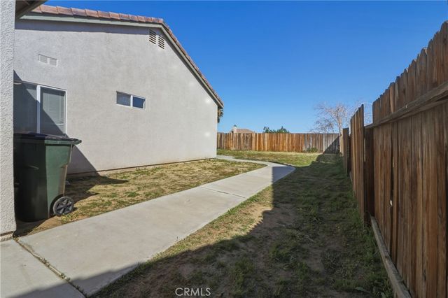 10736 Dove Court, Adelanto, CA 92301