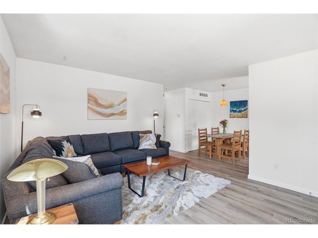 7924 Chase Cir 132, Arvada, CO 80003