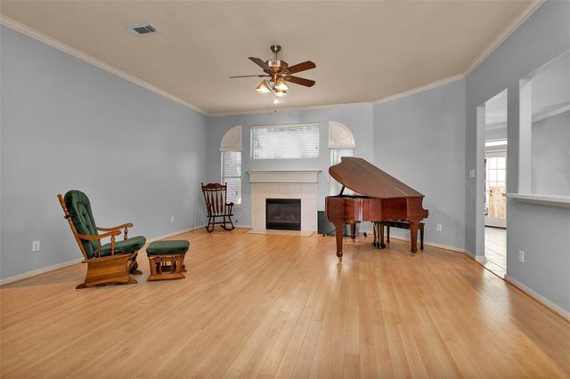 18607 Mosshill Estates Lane, Cypress, TX 77429