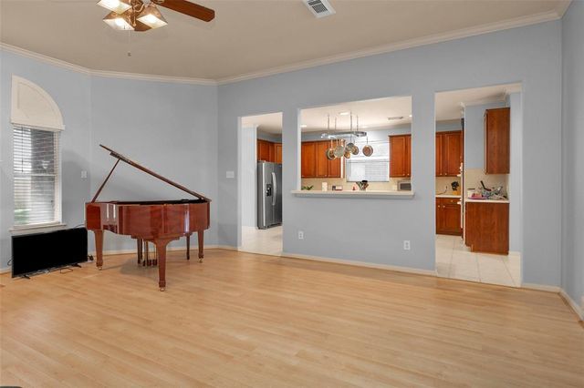 18607 Mosshill Estates Lane, Cypress, TX 77429