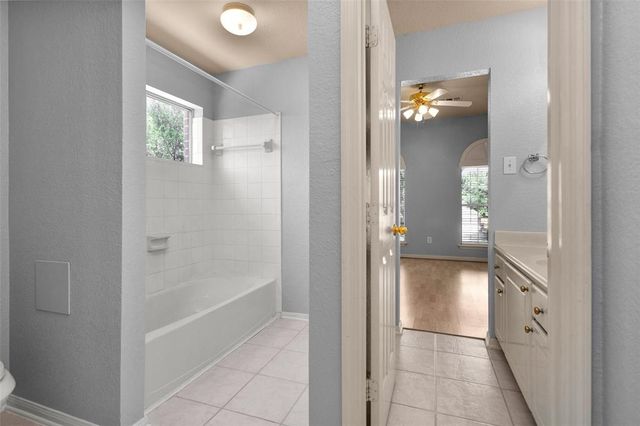 18607 Mosshill Estates Lane, Cypress, TX 77429