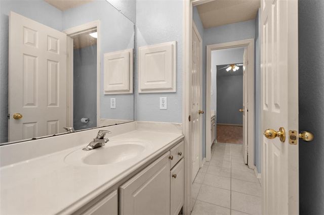18607 Mosshill Estates Lane, Cypress, TX 77429