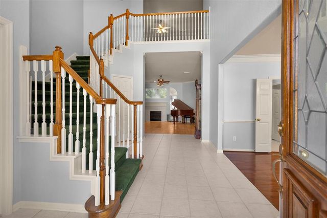18607 Mosshill Estates Lane, Cypress, TX 77429