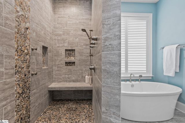 600 Coleridge Court, Seneca, SC 29672
