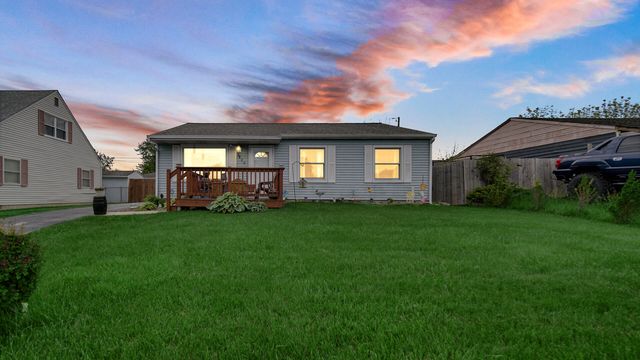 422 Saginaw Drive, Valparaiso, IN 46385