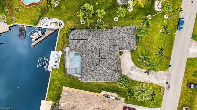 2807 SW 31st LN, Cape Coral, FL 33914