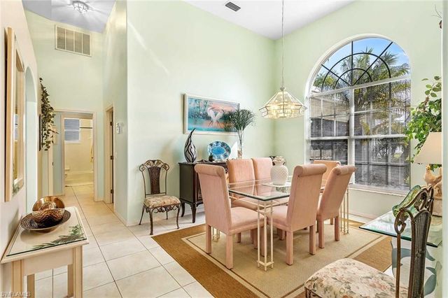 2807 SW 31st LN, Cape Coral, FL 33914