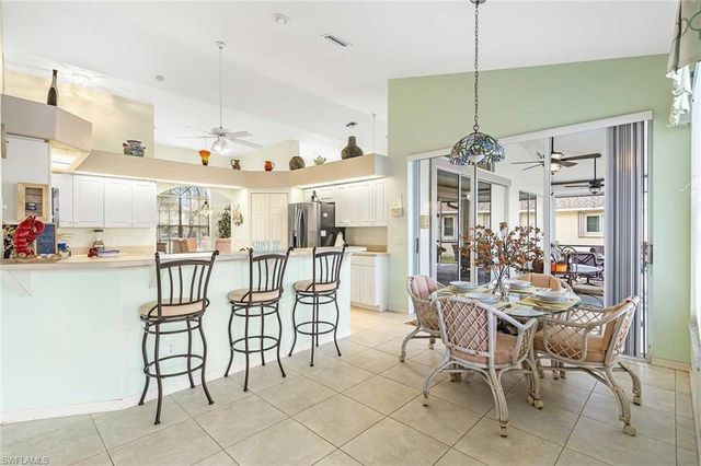 2807 SW 31st LN, Cape Coral, FL 33914