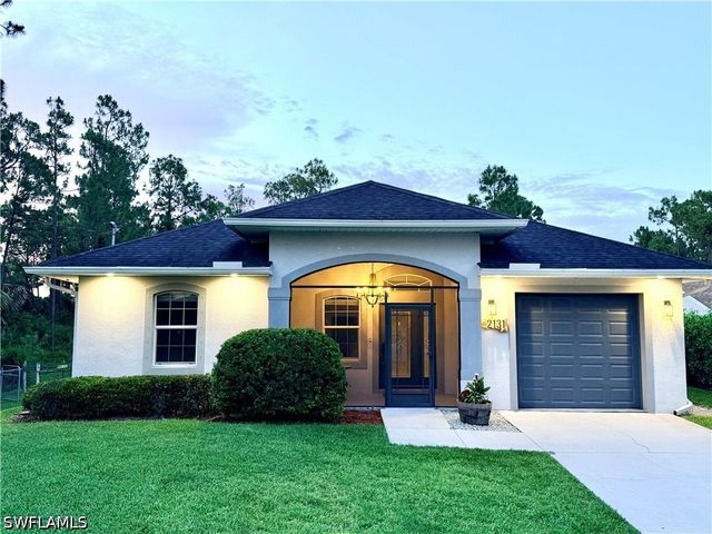 2131 22nd AVE NE, Naples, FL 34120