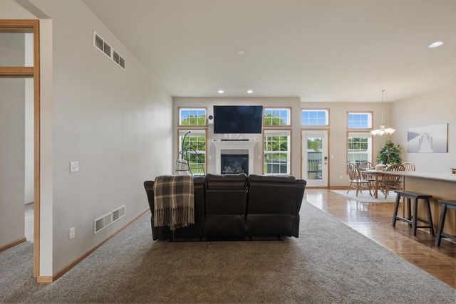 11326 N Crestwood Drive, Edgerton, WI 53534
