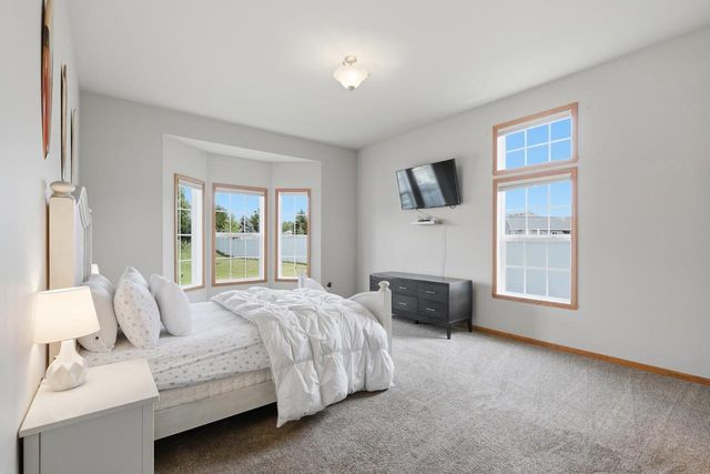 11326 N Crestwood Drive, Edgerton, WI 53534