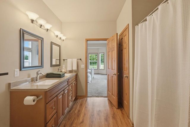 11326 N Crestwood Drive, Edgerton, WI 53534