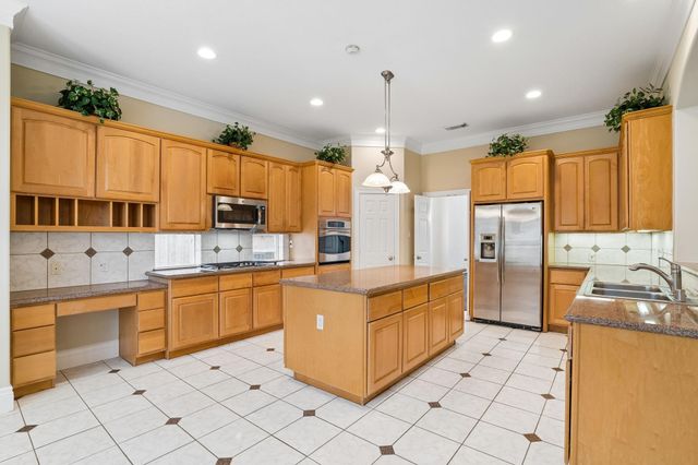 6011 Katie Leigh Lane, Sugar Land, TX 77479