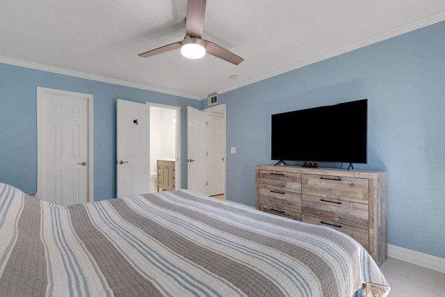 704 LYNDHURST STREET 623, Dunedin, FL 34698