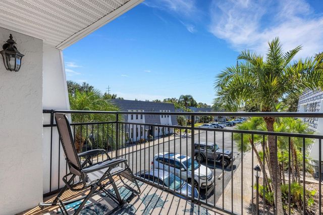 704 LYNDHURST STREET 623, Dunedin, FL 34698