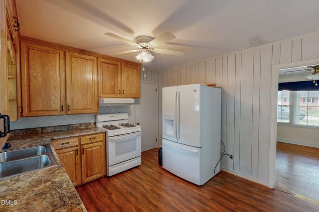907 Frank Street, Roxboro, NC 27573