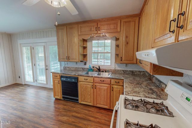 907 Frank Street, Roxboro, NC 27573