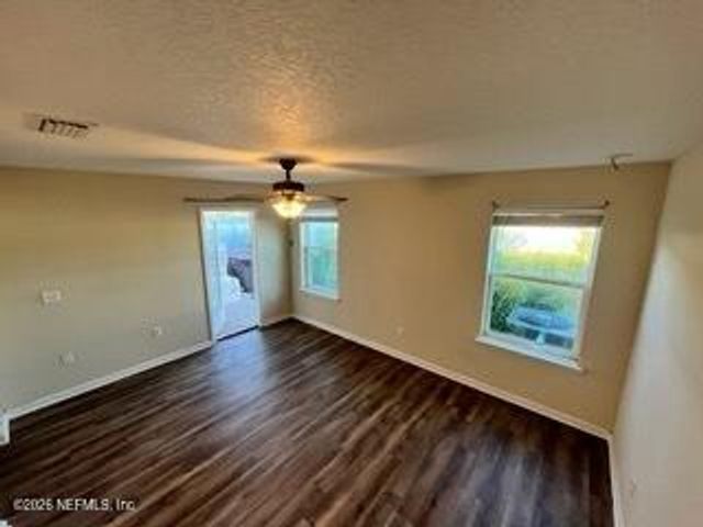 7067 EMSLEY Circle, Jacksonville, FL 32258