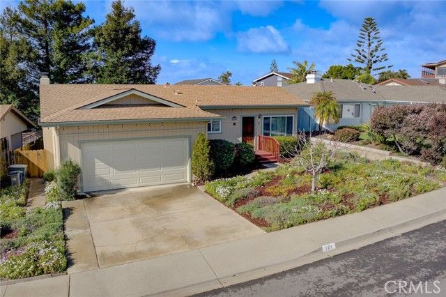 171 Surf Street, Pismo Beach, CA 93449