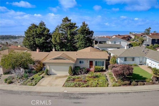 171 Surf Street, Pismo Beach, CA 93449