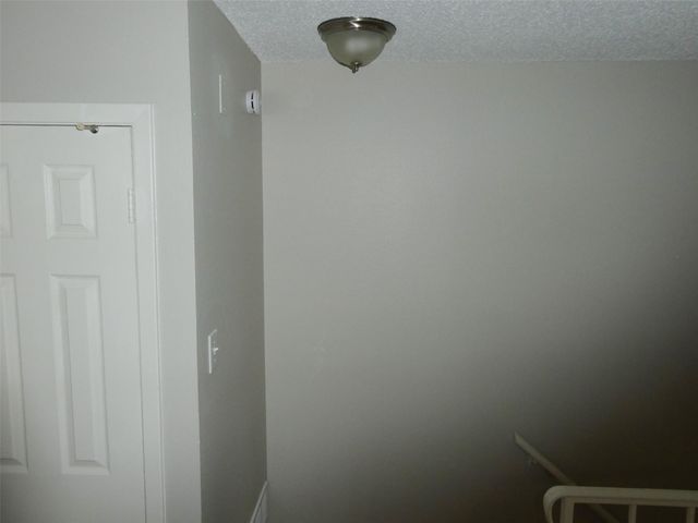 8400 JAMESTOWN DR 204, Austin, TX 78758