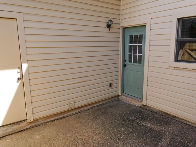 8400 JAMESTOWN DR 204, Austin, TX 78758