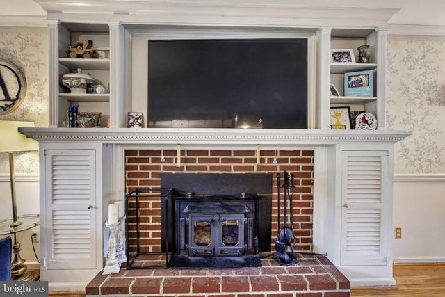 14 COOPER RUN DR, Cherry Hill, NJ 08003