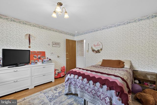 14 COOPER RUN DR, Cherry Hill, NJ 08003