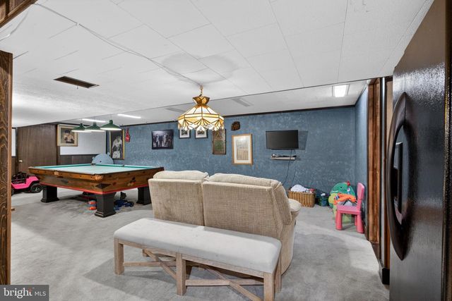 14 COOPER RUN DR, Cherry Hill, NJ 08003