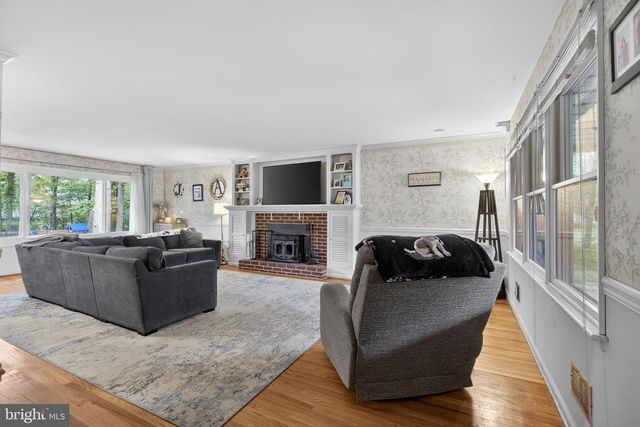 14 COOPER RUN DR, Cherry Hill, NJ 08003