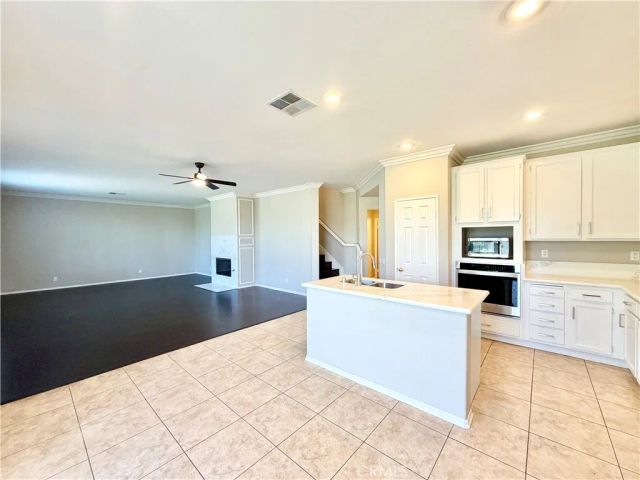 42041 Delmonte Street, Temecula, CA 92591