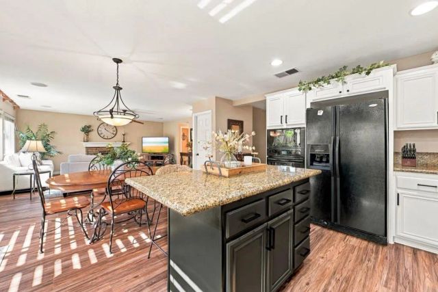 316 Spring Canyon Way, Oceanside, CA 92057
