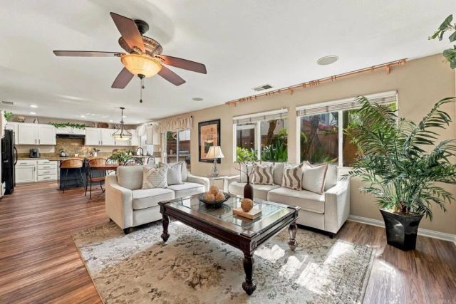 316 Spring Canyon Way, Oceanside, CA 92057