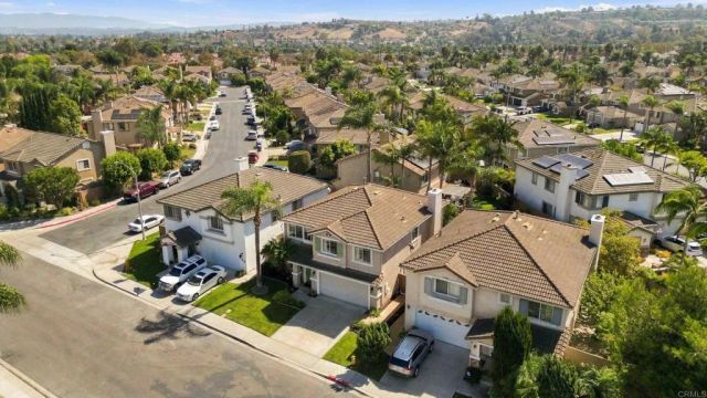 316 Spring Canyon Way, Oceanside, CA 92057