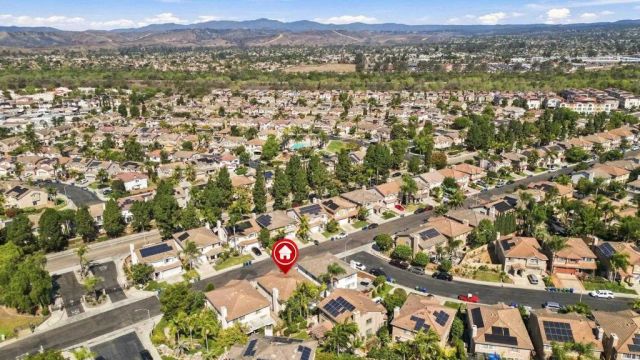316 Spring Canyon Way, Oceanside, CA 92057