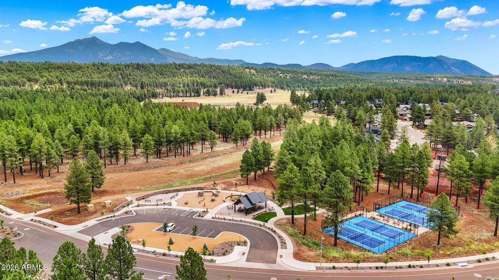 Image 31 of property listing at 2318 S Polaris Way lot 14, Flagstaff, AZ 86001