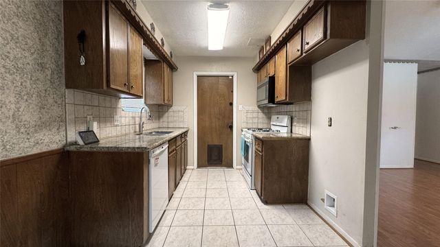 606 Nevada Street, South Houston, TX 77587