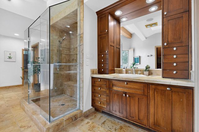 9 Sandia Heights Drive NE, Albuquerque, NM 87122