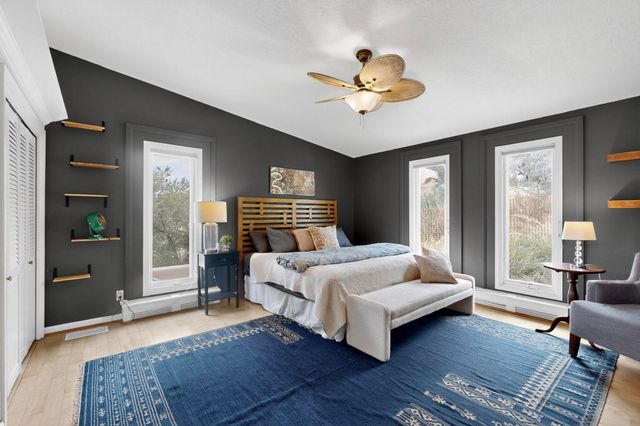 9 Sandia Heights Drive NE, Albuquerque, NM 87122