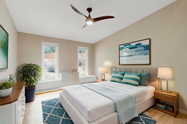 9 Sandia Heights Drive NE, Albuquerque, NM 87122