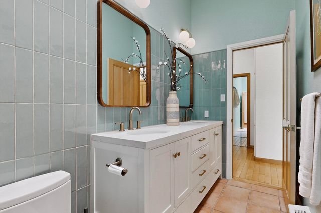 9 Sandia Heights Drive NE, Albuquerque, NM 87122