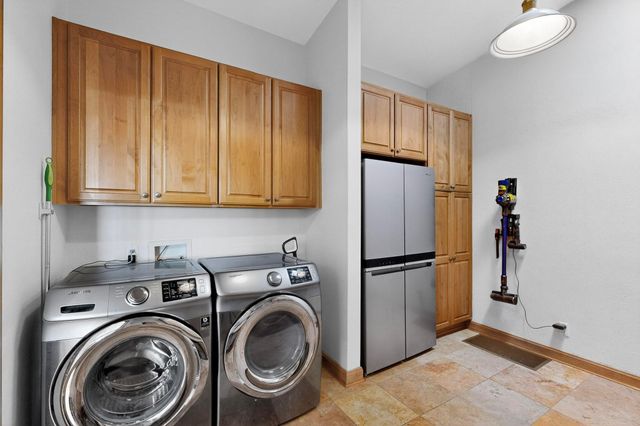 9 Sandia Heights Drive NE, Albuquerque, NM 87122