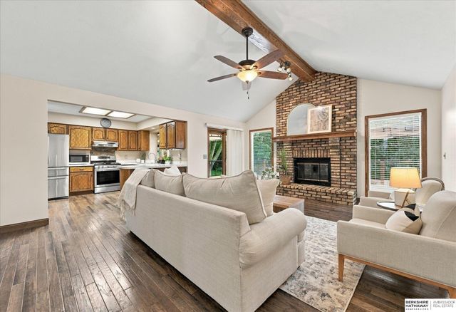 11123 Washington Street, Omaha, NE 68137