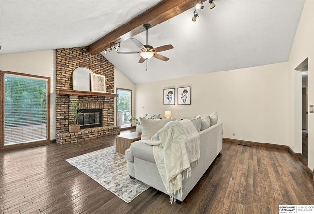 11123 Washington Street, Omaha, NE 68137