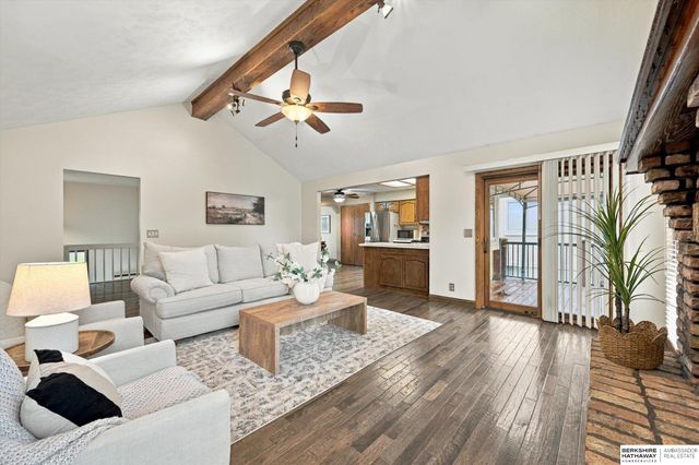 11123 Washington Street, Omaha, NE 68137