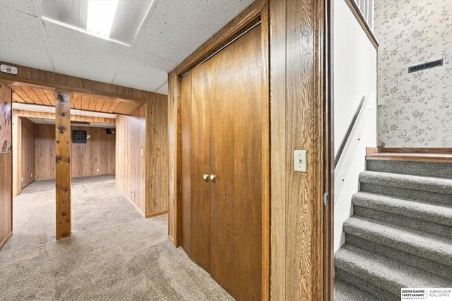 11123 Washington Street, Omaha, NE 68137