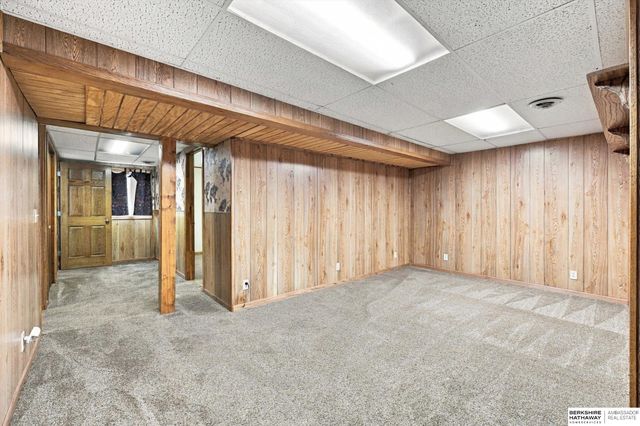 11123 Washington Street, Omaha, NE 68137