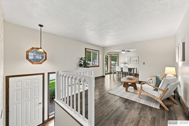 11123 Washington Street, Omaha, NE 68137