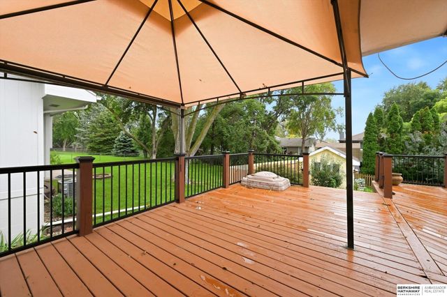 11123 Washington Street, Omaha, NE 68137